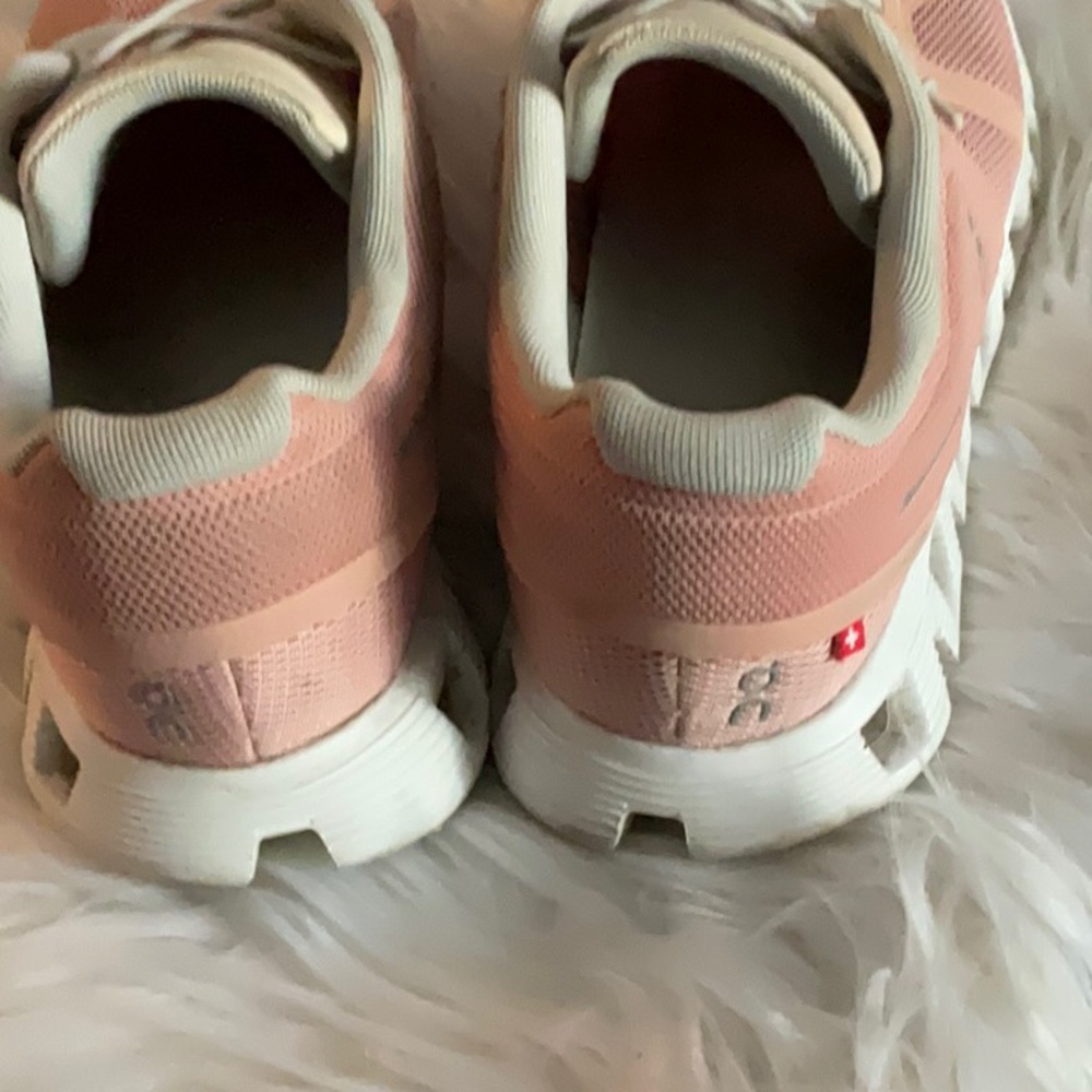 On Cloud Sneakers - image 5